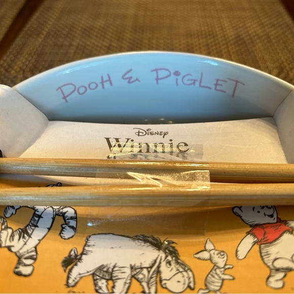 Disney Winnie the Pooh & Piglet Ramen Bowl with Chopsticks NWT - Picture 3 of 5
